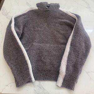 SKIMS Cozy Knit Unisex Pullover Sweatshirt in Gray Chalk